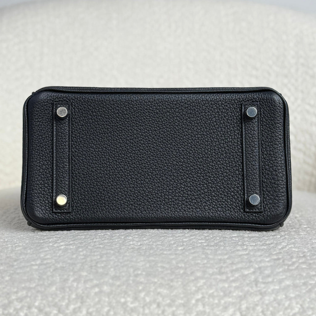 Black Leather Handbag for Women | Timeless Structured Tote